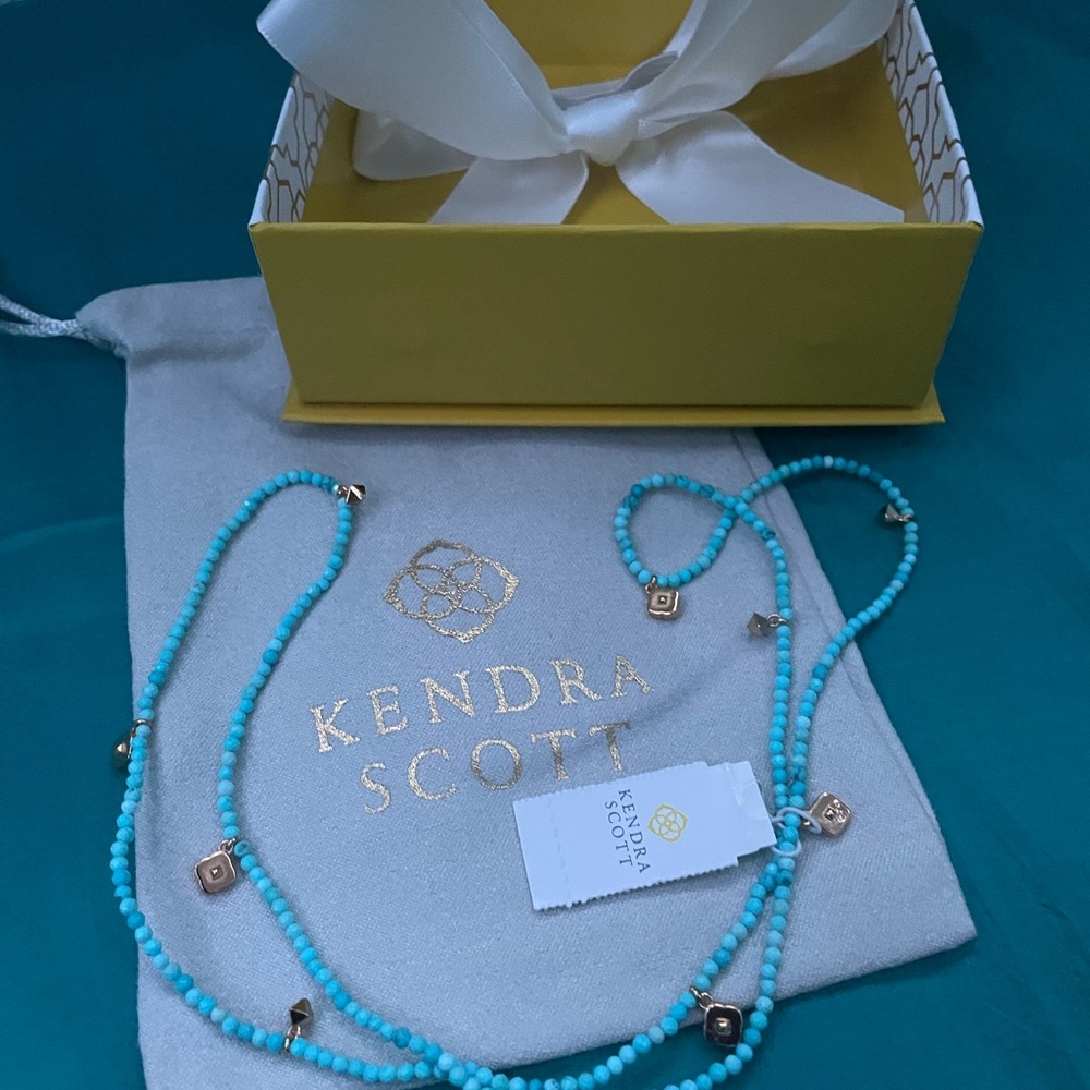 Britt Vintage Gold Convertible Stretch Necklace In Turquoise